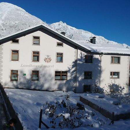 Landhaus Zangerl - Kobelerhof Landeck Kültér fotó
