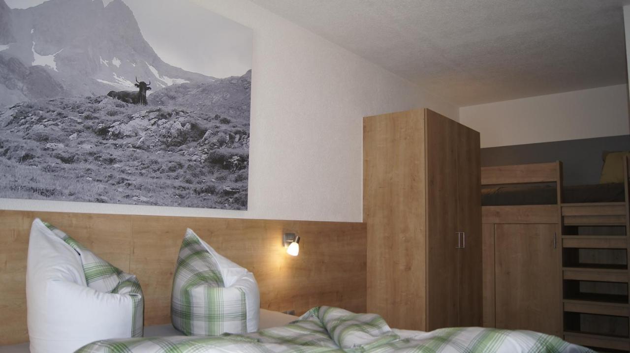 Landhaus Zangerl - Kobelerhof Landeck Kültér fotó
