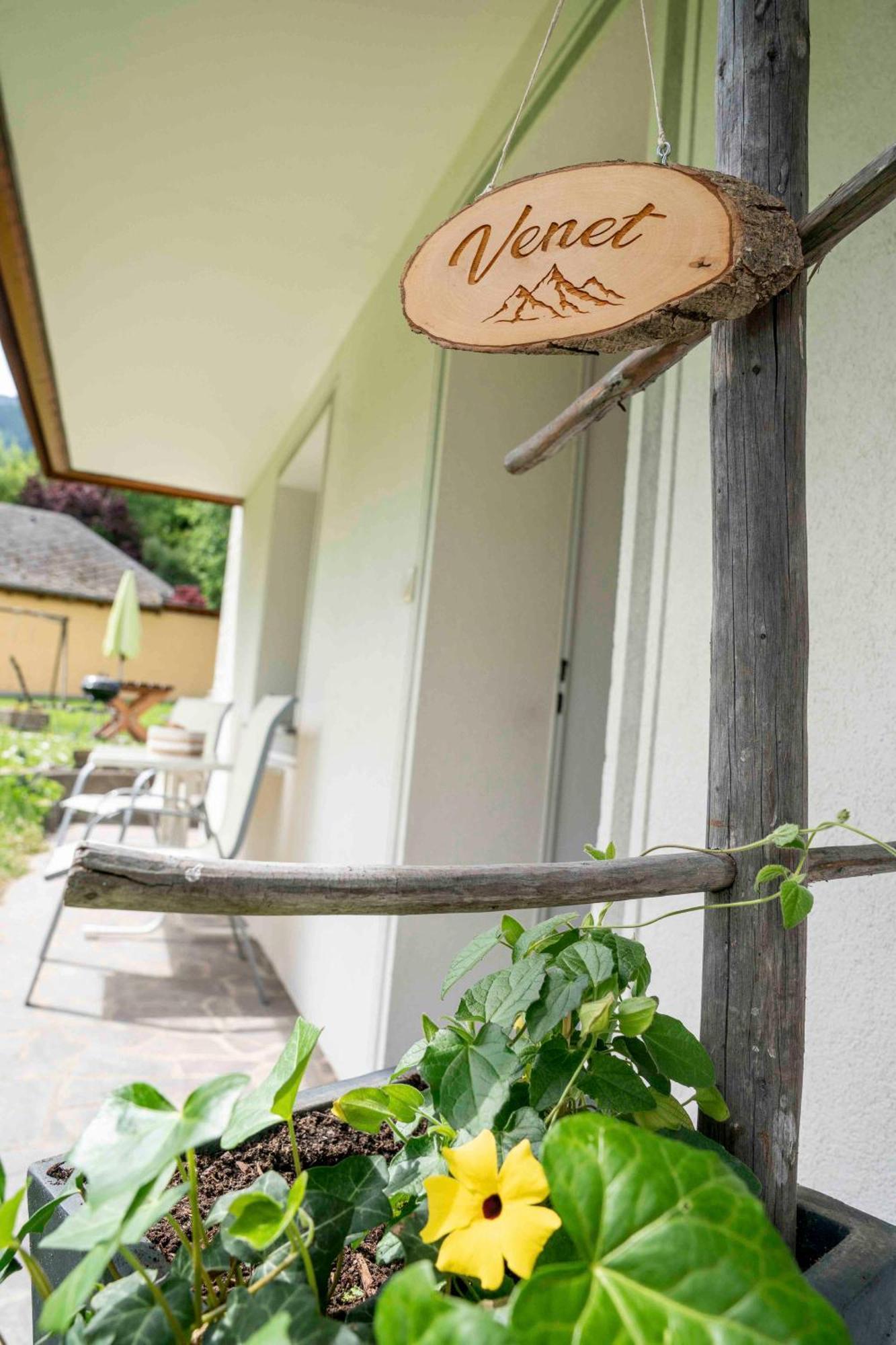 Landhaus Zangerl - Kobelerhof Landeck Szoba fotó