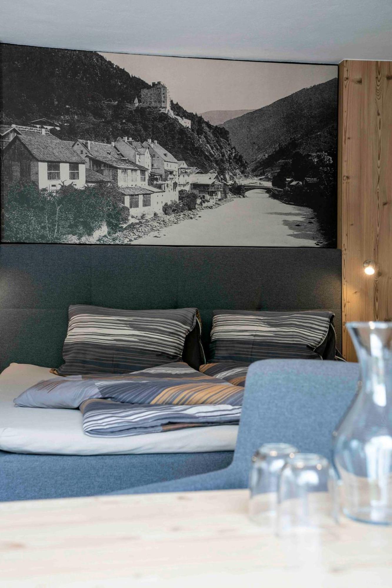 Landhaus Zangerl - Kobelerhof Landeck Szoba fotó