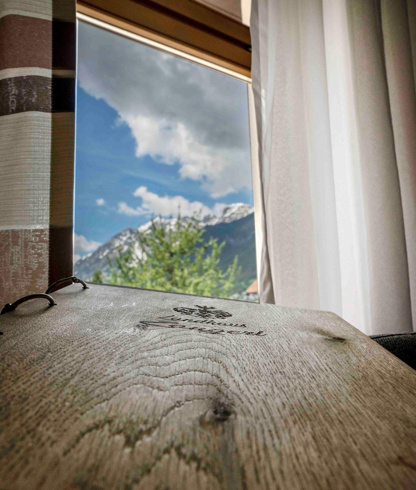 Landhaus Zangerl - Kobelerhof Landeck Szoba fotó