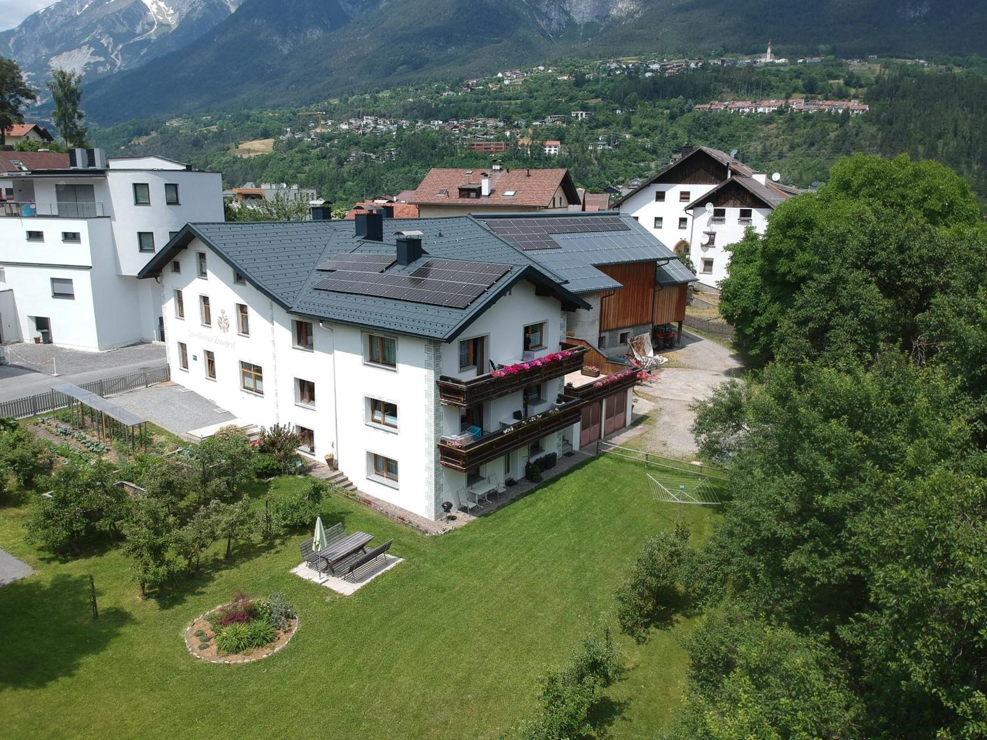 Landhaus Zangerl - Kobelerhof Landeck Kültér fotó